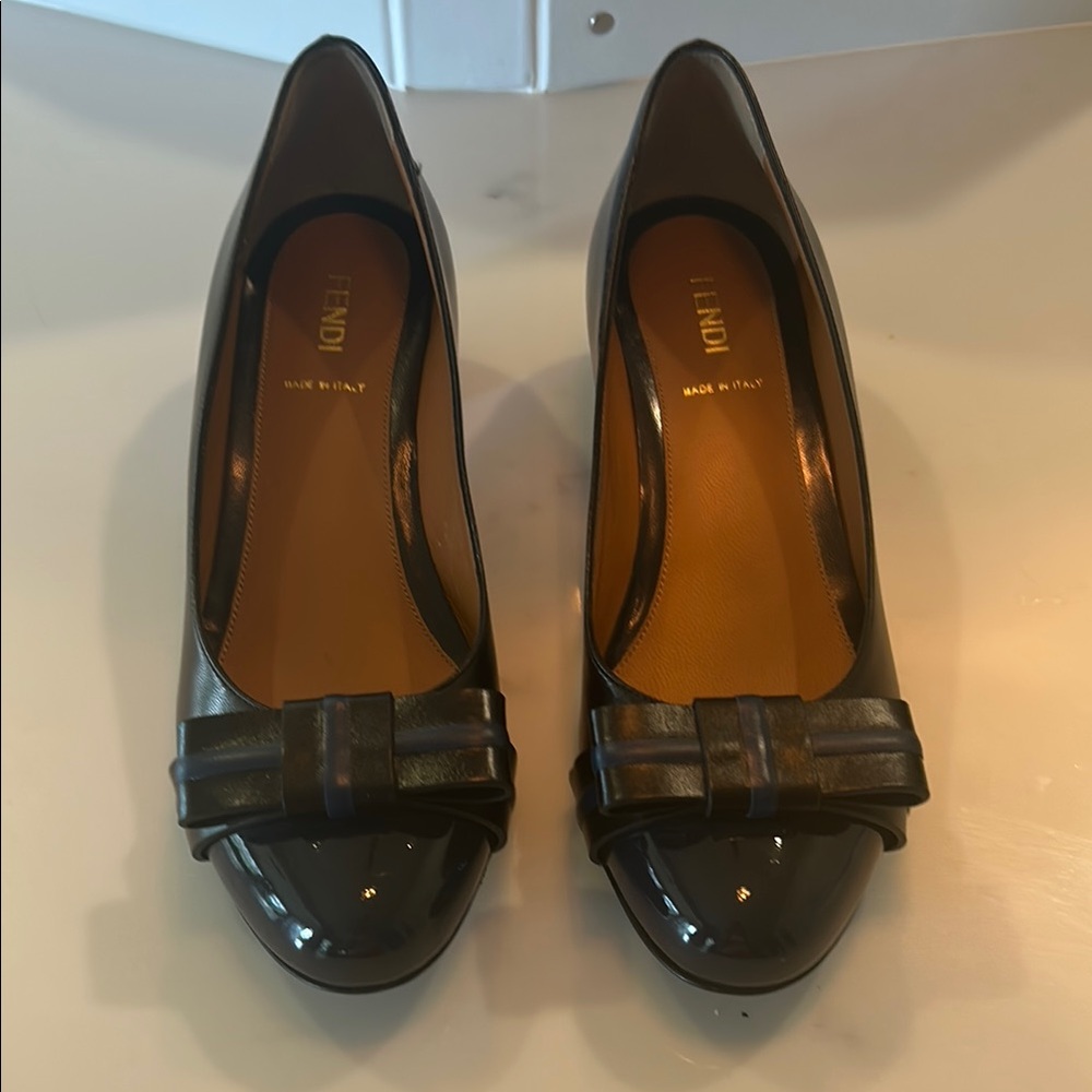 Fendi Women's Dark Brown Patent Leather Bow Flats